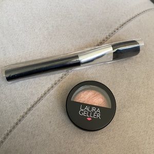 Laura Geller Baked Blush N Brighten with brush